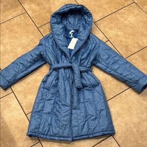 Kaos Vibrant Blue Outerwear